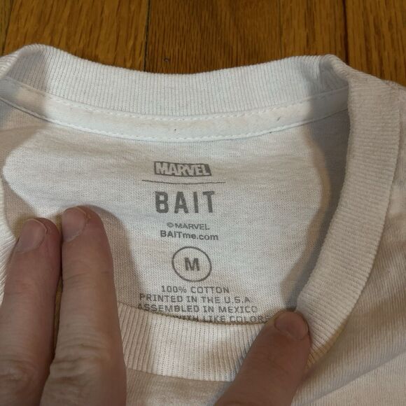 Bait x Marvel Comics Thanos White T-Shirt Size Medium Great Graphic Streetwear - Picture 4 of 7